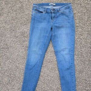 Womens 711 Skinny Levi's size 29